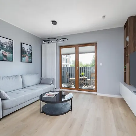 アパート Brynow Dla 4 Osob Z Parkingiem By Renters *