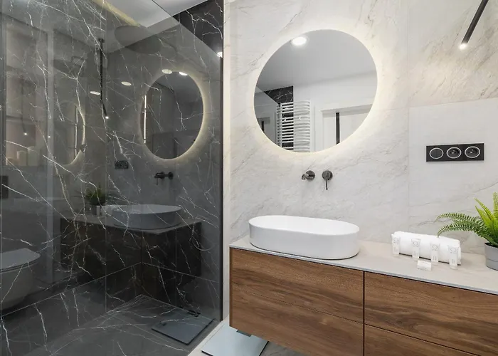 Brynow Dla 4 Osob Z Parkingiem By Renters Appartement *