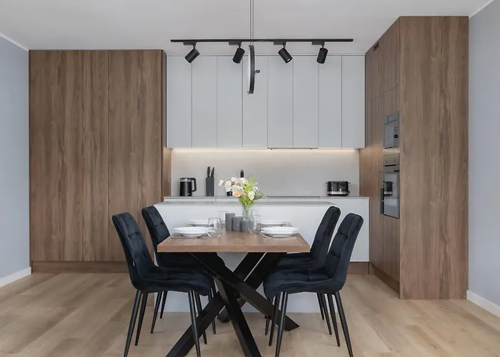 Appartement Brynow Dla 4 Osob Z Parkingiem By Renters *