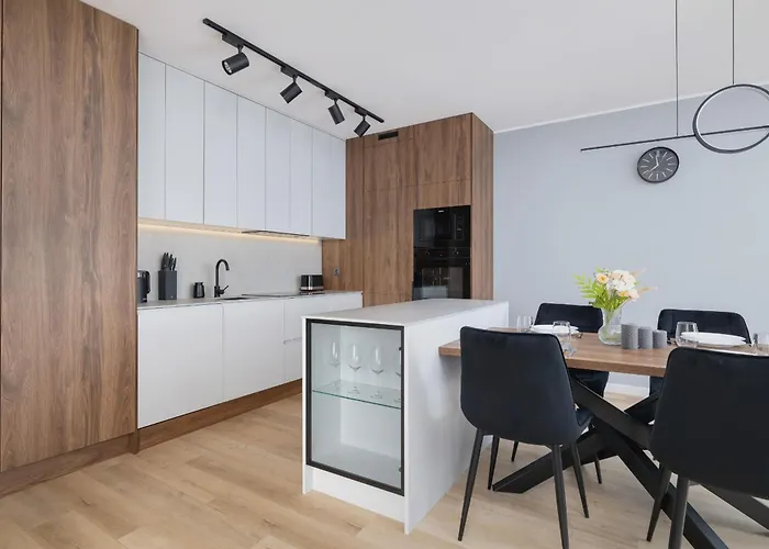 Appartement Brynow Dla 4 Osob Z Parkingiem By Renters *